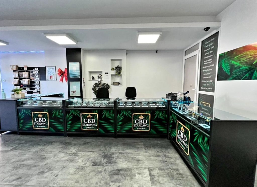 découvrez notre boutique cbd à aix-en-provence, offrant une large gamme de produits naturels et de qualité pour votre bien-être.
