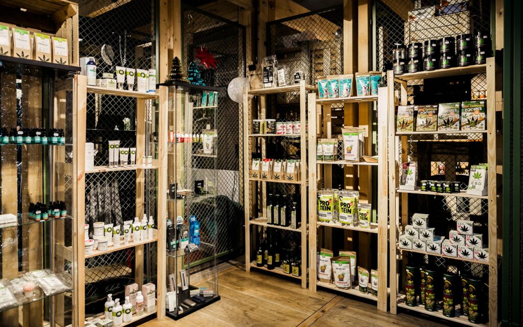 découvrez notre cbd shop à tours : produits naturels, huiles, fleurs et accessoires de qualité pour votre bien-être.