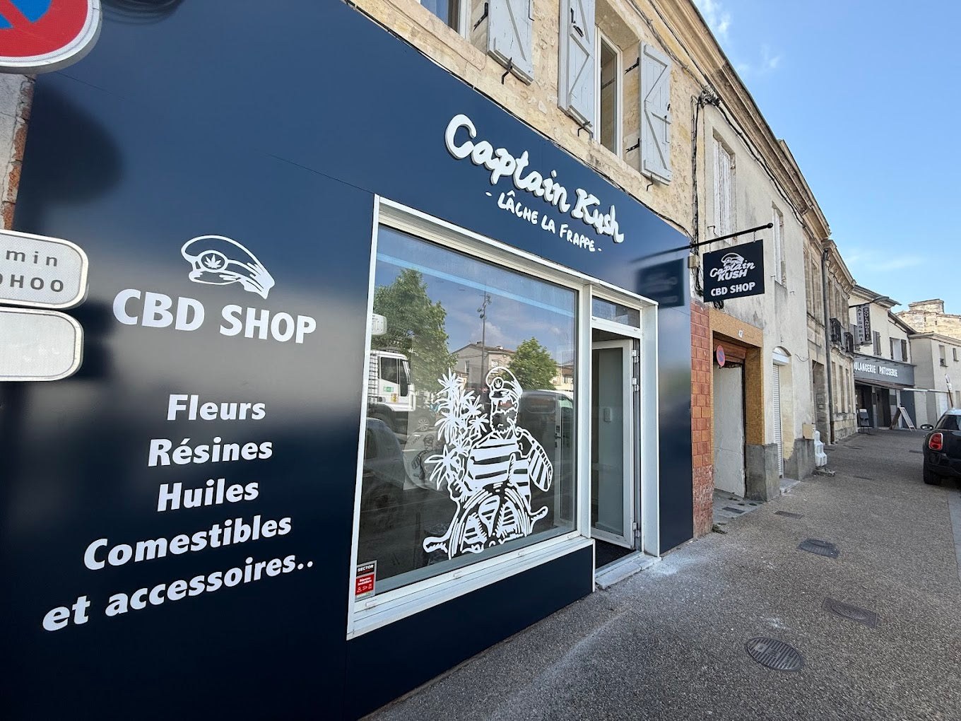 découvrez le meilleur cbd shop à carpentras pour des produits de qualité, naturels et efficaces. profitez d'une large sélection de fleurs, huiles et accessoires cbd.