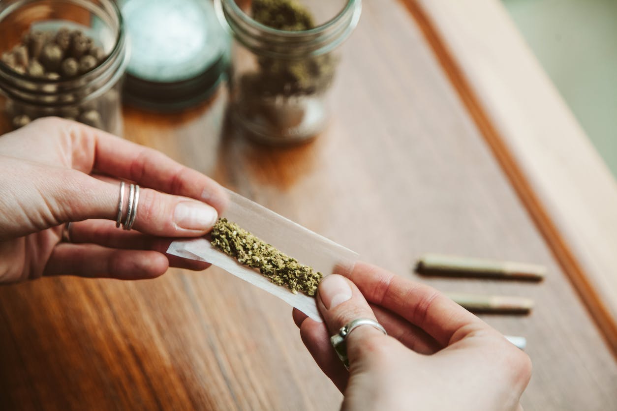 découvrez des conseils pratiques et efficaces pour arrêter le cannabis en douceur et retrouver une vie saine et équilibrée.